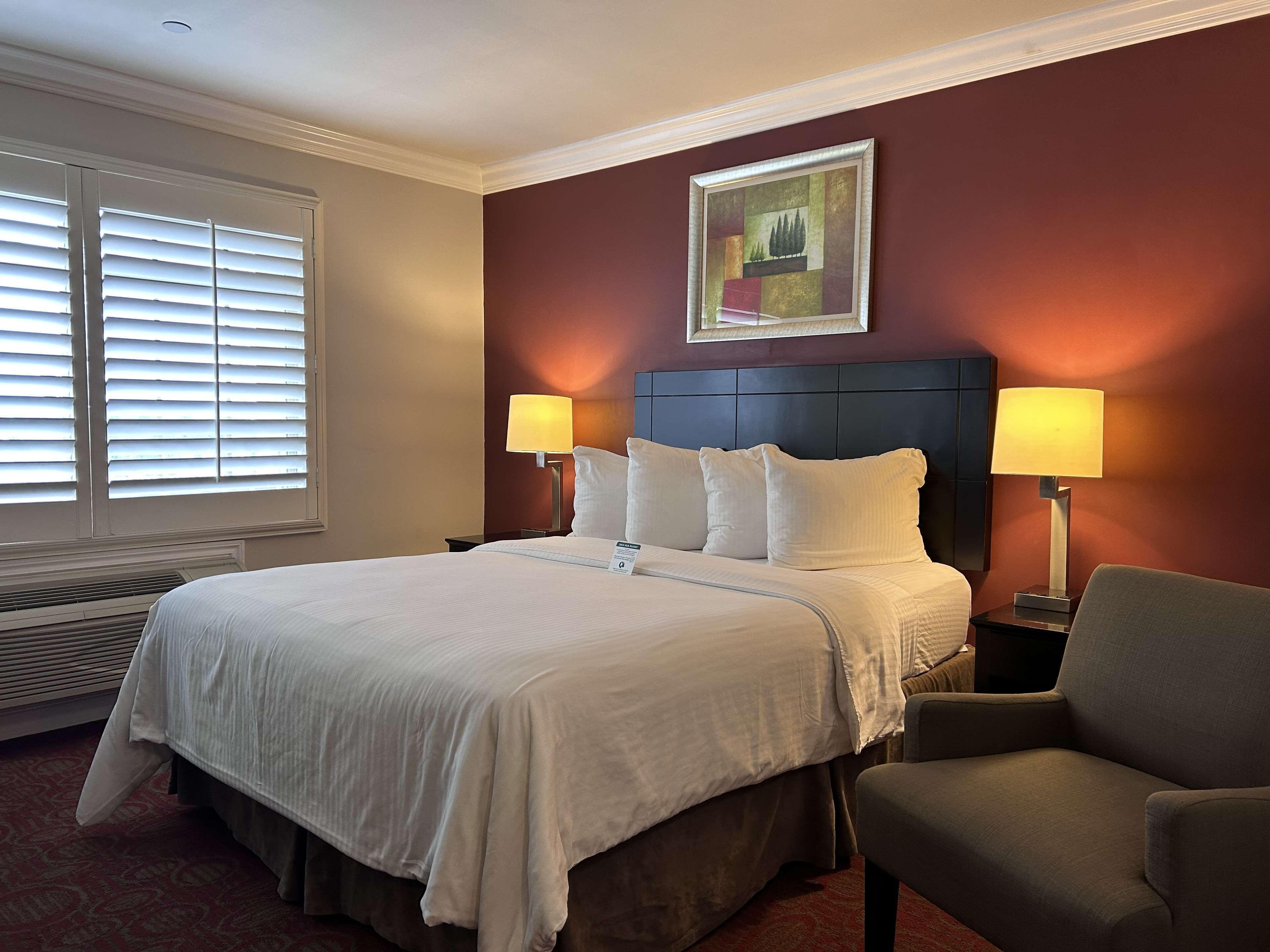 Best Western Burbank Airport Inn — Photos 2